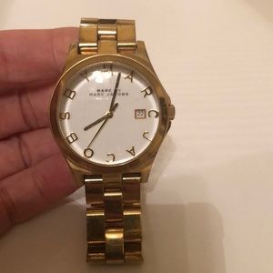 Marc Jacobs gold watch